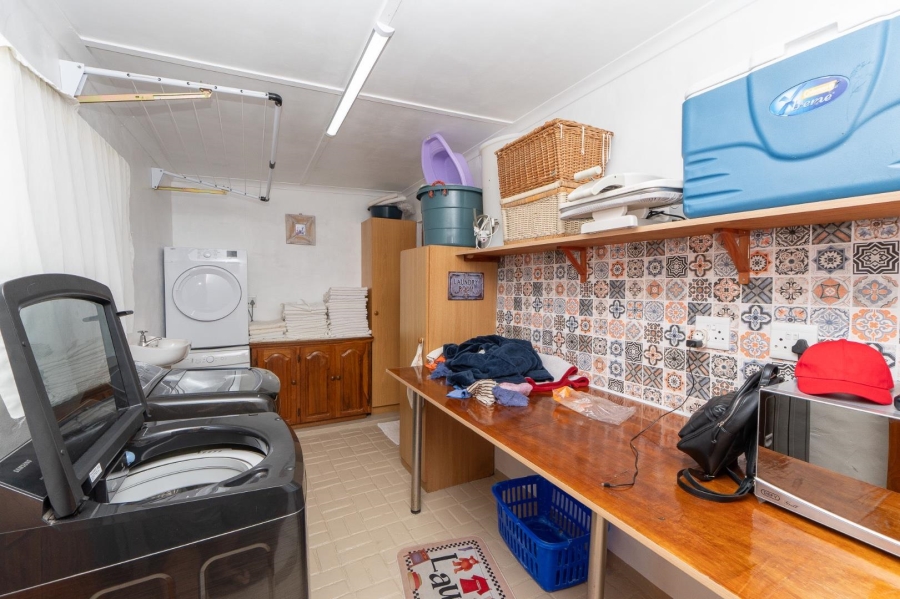 5 Bedroom Property for Sale in Long Acres Country Estate Western Cape